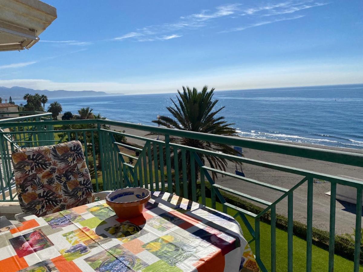 Torrox Costa Beachfront Apartment Ngoại thất bức ảnh